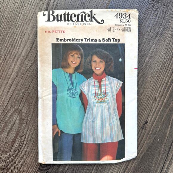 Vintage 1970s Butterick 4934 Sewing Pattern Women XXS Embroidered Tunic COMPLETE - Picture 1 of 2